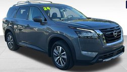 2024 Nissan Pathfinder SL