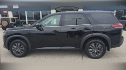 2023 Nissan Pathfinder S