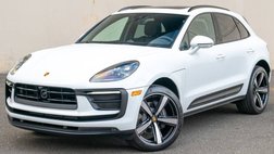 2025 Porsche Macan T