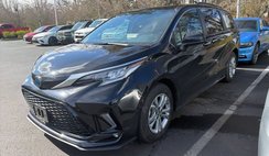 2022 Toyota Sienna XSE 7-Passenger