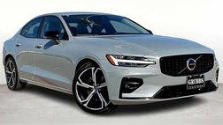 2024 Volvo S60 B5 Ultimate Dark Theme