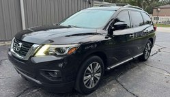 2017 Nissan Pathfinder SV