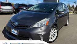 2013 Toyota Prius v Five