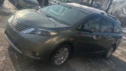 2014 Toyota Sienna XLE 8-Passenger