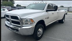 2017 Ram Ram Pickup 3500 SLT