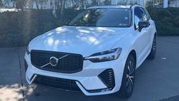 2025 Volvo XC60 B5 Plus Dark Theme