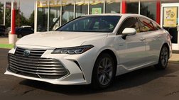 2019 Toyota Avalon Hybrid XLE