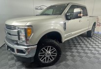 2017 Ford Super Duty F-250 Lariat