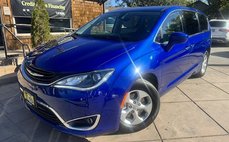 2018 Chrysler Pacifica Hybrid Touring Plus