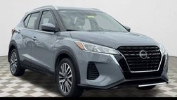 2022 Nissan Kicks SV