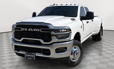 2026 Ram Ram Pickup 3500 Tradesman