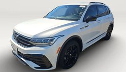 2022 Volkswagen Tiguan SE R-Line Black