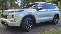 2022 Mitsubishi Outlander ES