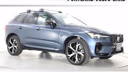 2025 Volvo XC60 T8 Ultra Dark Theme