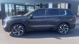 2023 Mitsubishi Outlander SE