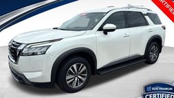 2023 Nissan Pathfinder SL