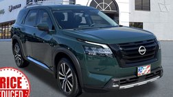 2023 Nissan Pathfinder Platinum