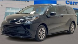 2023 Toyota Sienna LE 8-Passenger