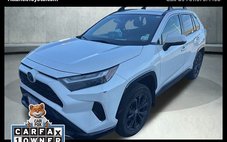 2022 Toyota RAV4 Hybrid SE