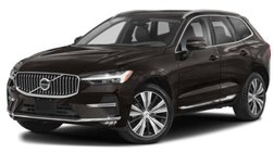 2022 Volvo XC60 B5 R-Design