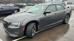 2017 Chrysler 300 S