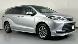 2023 Toyota Sienna LE 8-Passenger