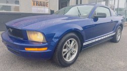 2005 Ford Mustang Deluxe