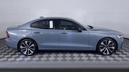 2022 Volvo S60 B5 Momentum