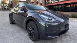 2025 Tesla Model Y Long Range