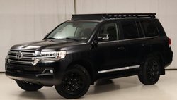 2016 Toyota Land Cruiser Base