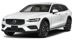 2026 Volvo V60 Cross Country B5 Ultra