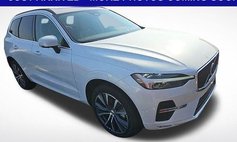 2022 Volvo XC60 B5 Momentum