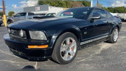 2006 Ford Mustang GT Deluxe