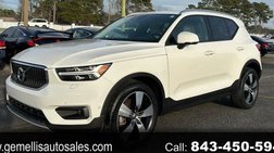 2019 Volvo XC40 T5 Momentum