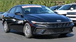 2024 Hyundai Elantra SE