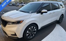 2024 Kia Carnival EX