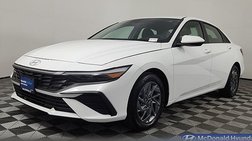 2025 Hyundai Elantra Hybrid 