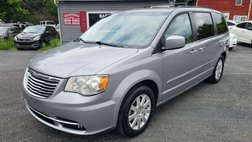2014 Chrysler Town and Country Touring