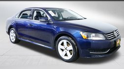 2013 Volkswagen Passat SE