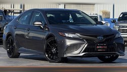 2022 Toyota Camry Hybrid XSE