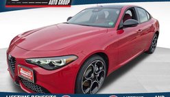 2025 Alfa Romeo Giulia Base