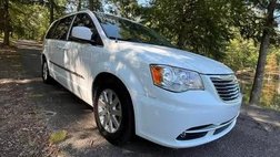 2014 Chrysler Town and Country Touring