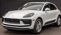 2025 Porsche Macan T