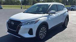 2022 Nissan Kicks SV