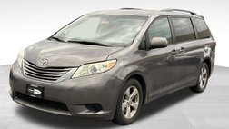 2016 Toyota Sienna LE