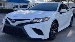 2020 Toyota Camry SE