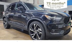 2022 Volvo XC40 T5 R-Design