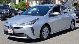 2022 Toyota Prius LE