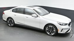 2025 BMW 5 Series 530i