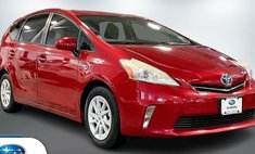 2014 Toyota Prius v Two